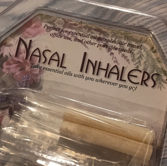 NWT!! Essential Oils Nasal Inhaler - Picture 2 of 6
